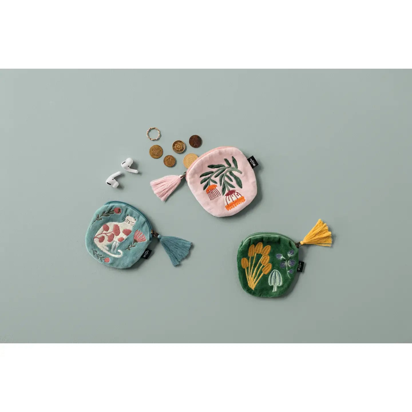 Bags & Purses