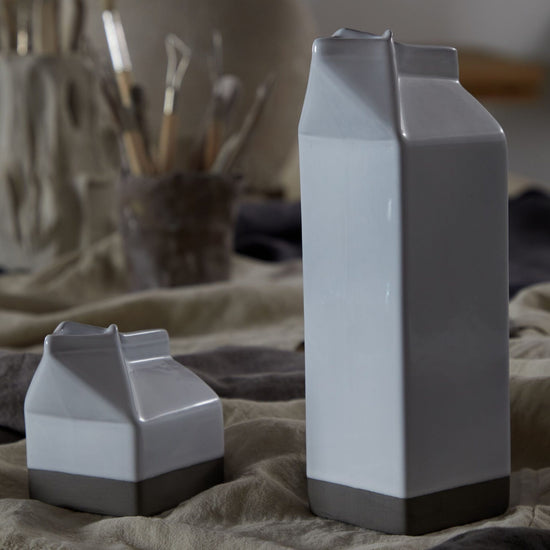pitcher - "festa" - white by casafina
