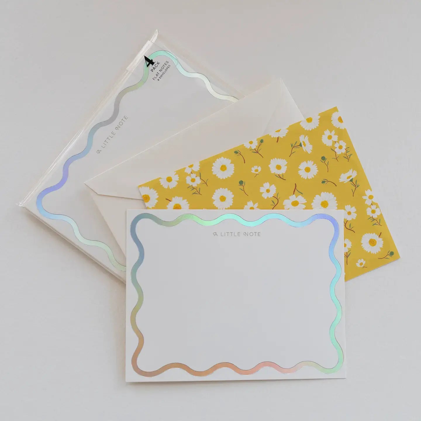 notecards - set of 4 - little note/daisy by botanica paper co.