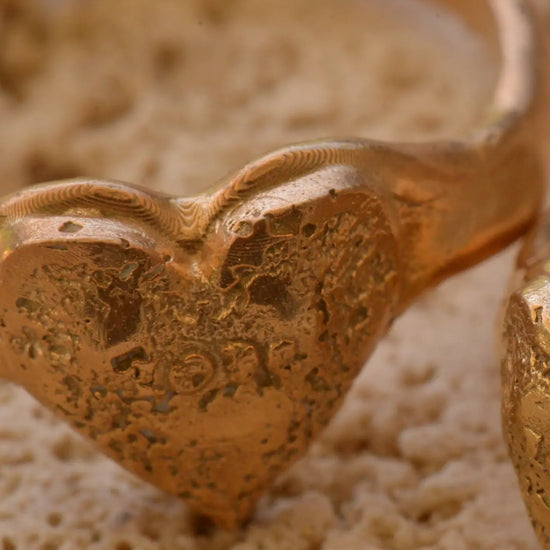 ring - etched heart - bronze by montestruque