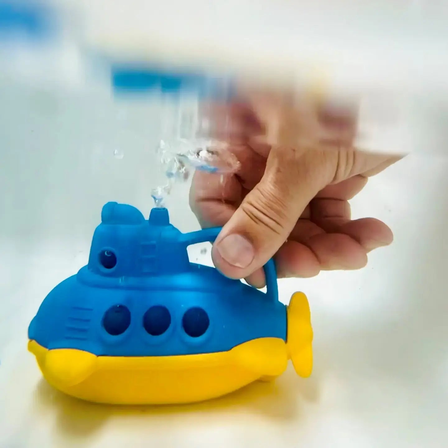 toy - bubbling submarine - 2-pack by green toys