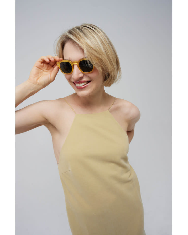 sunglasses - light tortoise by izipizi