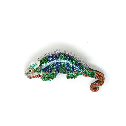 brooch pin - colorful chameleon by trovelore