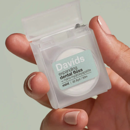 dental floss - refillable dispenser - mint by davids natural toothpaste