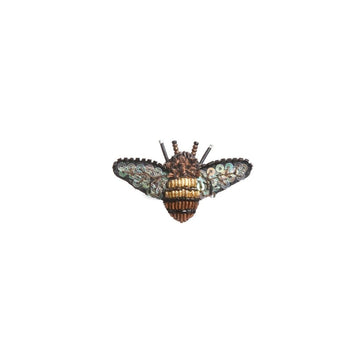 brooch pin - bee by trovelore