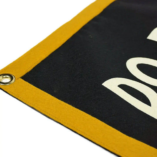 banner - camp flag - do right and fear no man by oxford pennant
