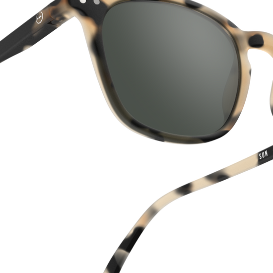 sunglasses - light tortoise by izipizi