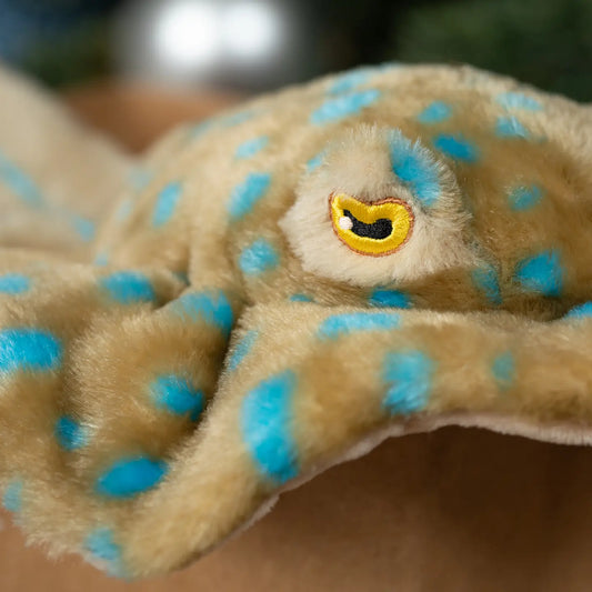 toy - animal plush - earth keeperz - stingray blue spotted by the petting zoo