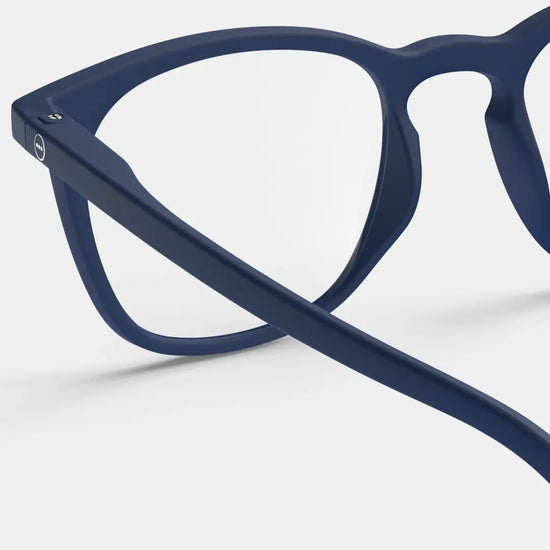 glasses readers - #e trapezoid - navy by izipizi