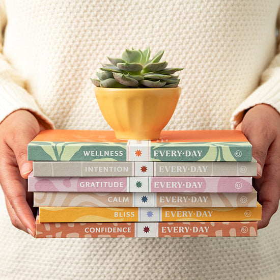 book - guided journal - every day by compendium