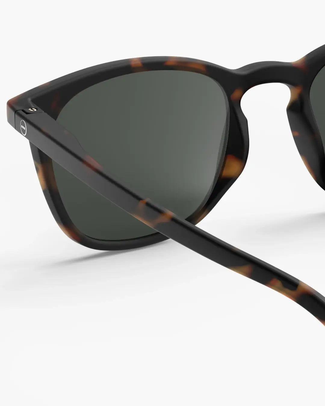 sunglasses readers - #e trapezoid - tortoise by izipizi