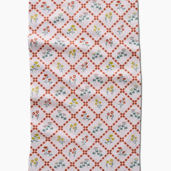 tea towel - microfiber - flowers red/yellow by geometry house