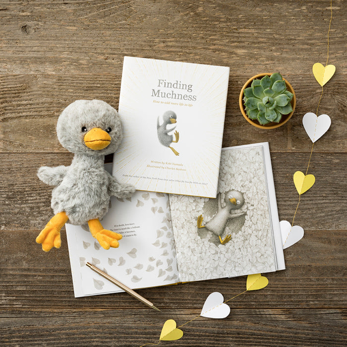book - finding muchness ( duckling plush companion) by compendium