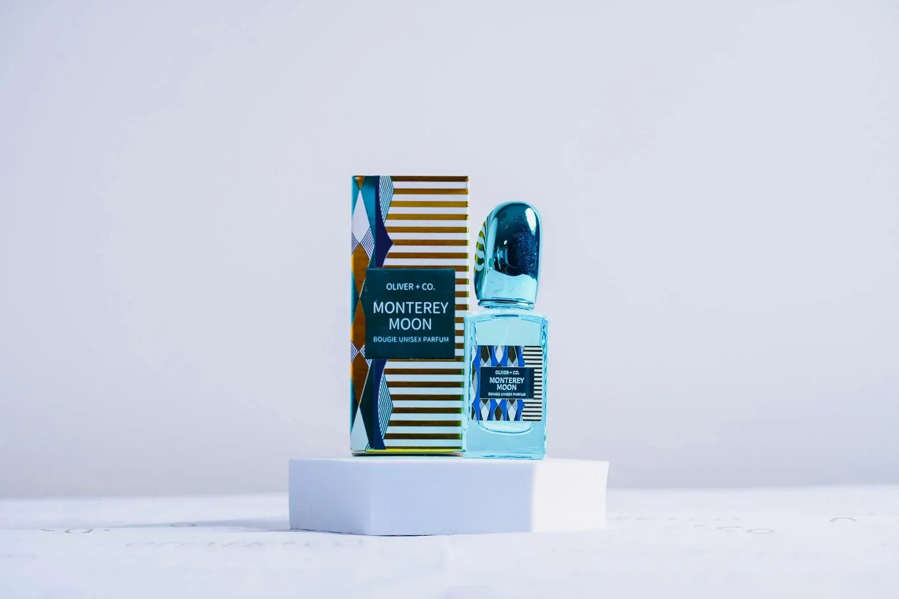 eau de parfum - bougie spray by oliver fragrance co.