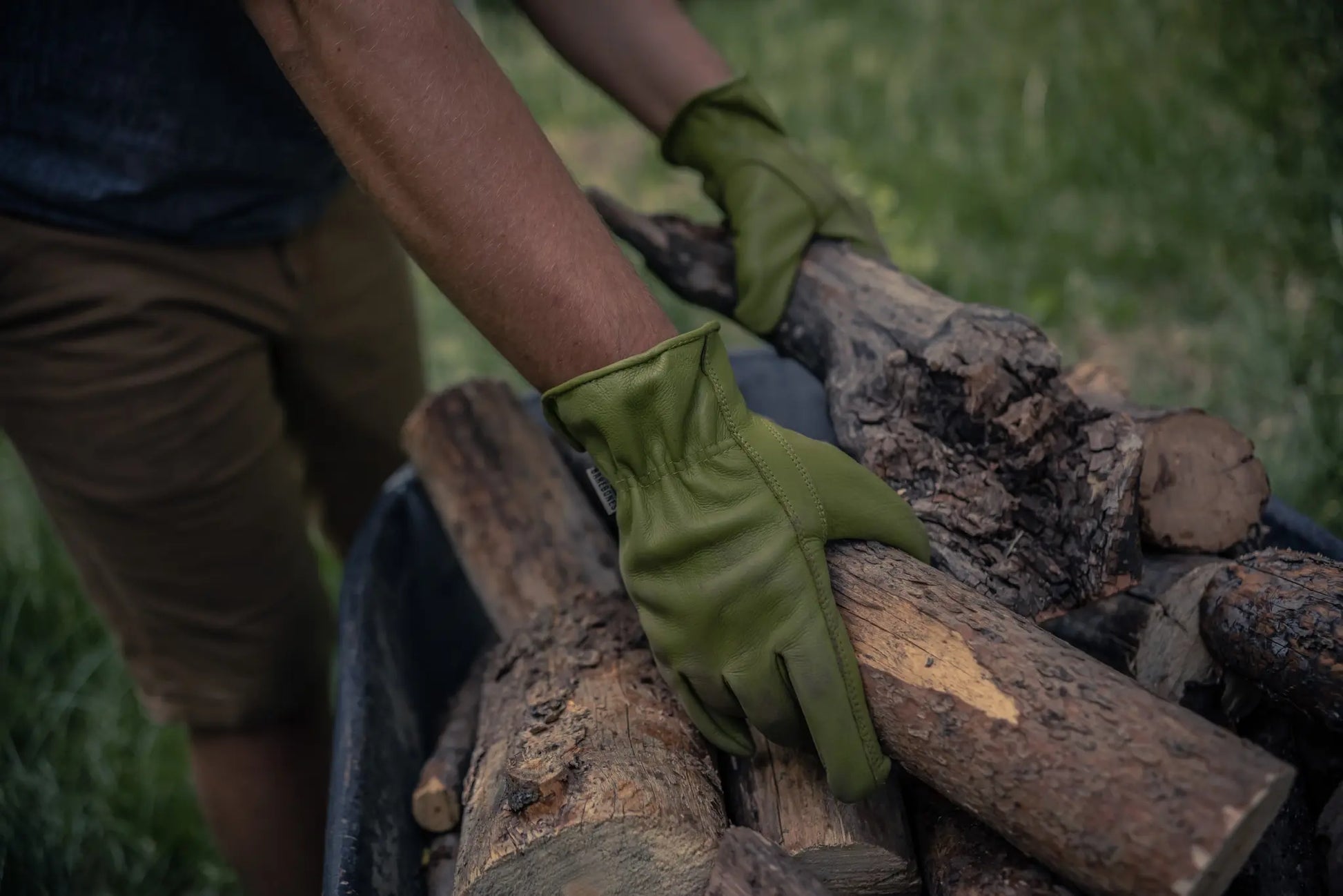 gloves - classic work leather - olive by barebones