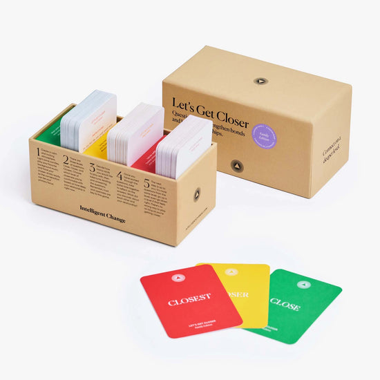 card game - get closer family edition by intelligent change