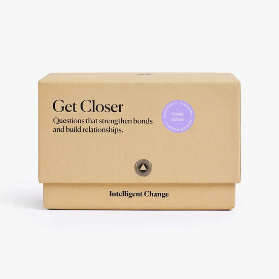 card game - get closer family edition by intelligent change