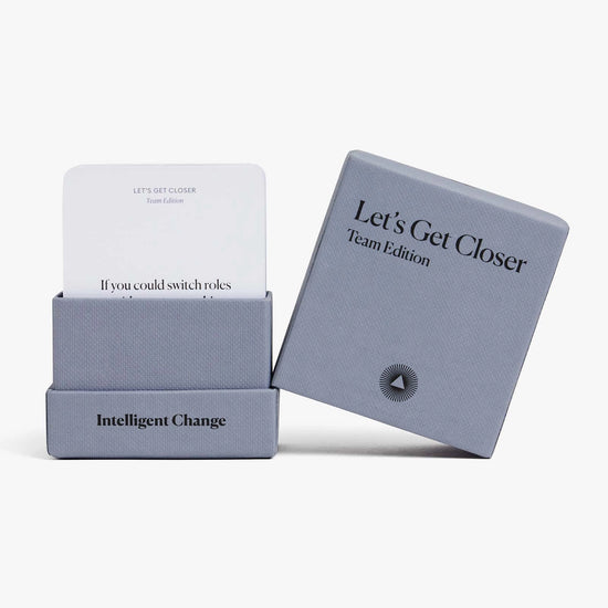 card game - get closer team edition by intelligent change