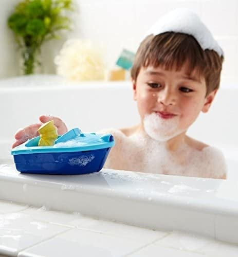 bath toy - sport boat by green toys