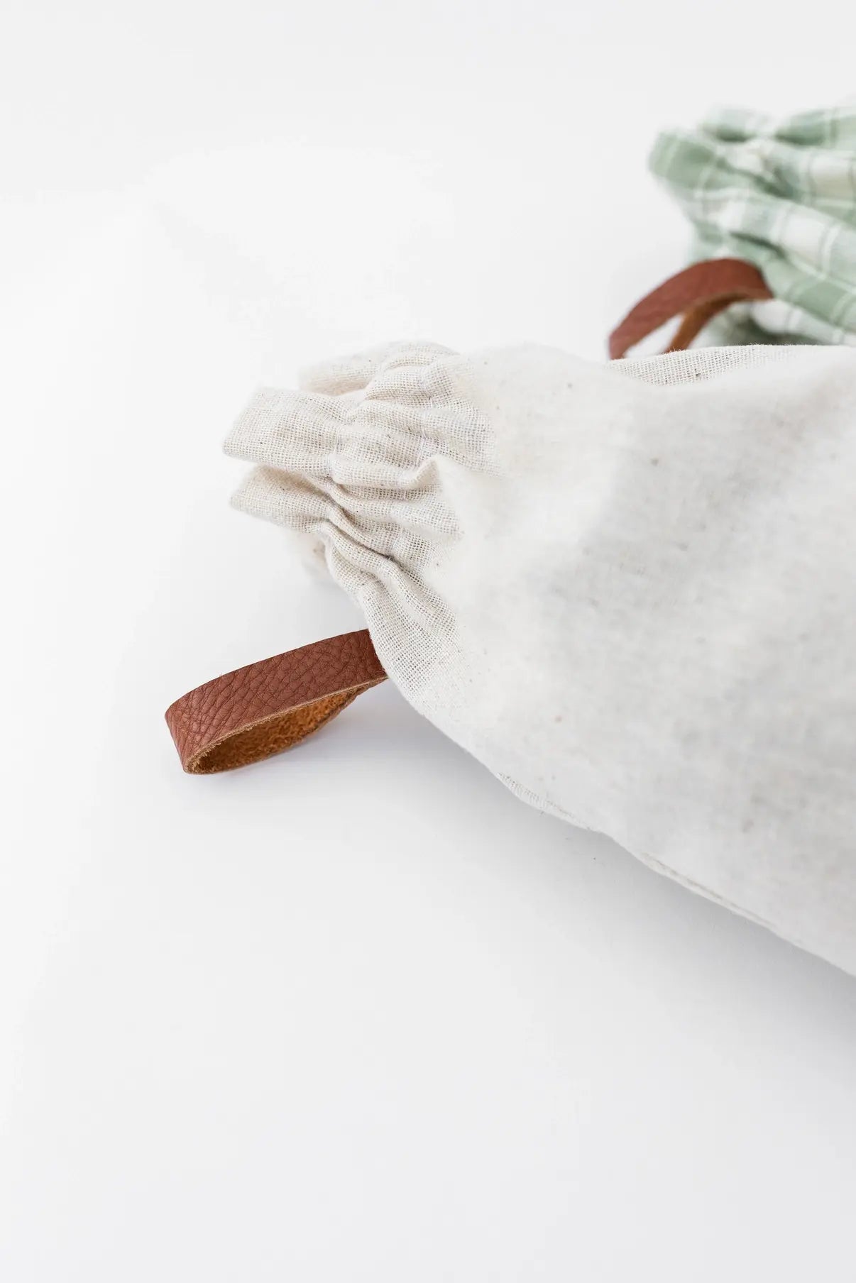 grocery bag saver - natural by millstream home