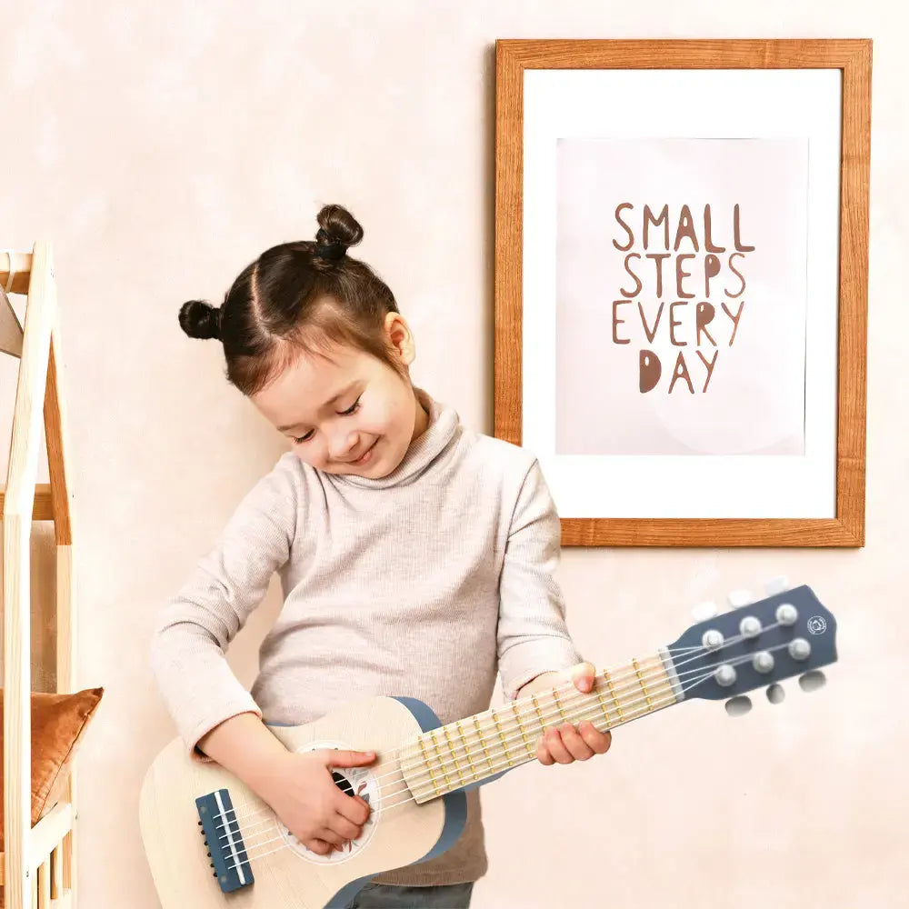 toy - guitar - fsc-certified wood by speedy monkey