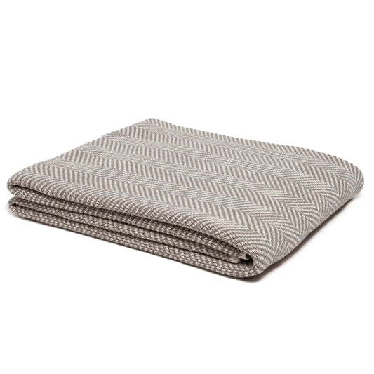 blanket - eco throw - herringbone - hemp/milk by in2green