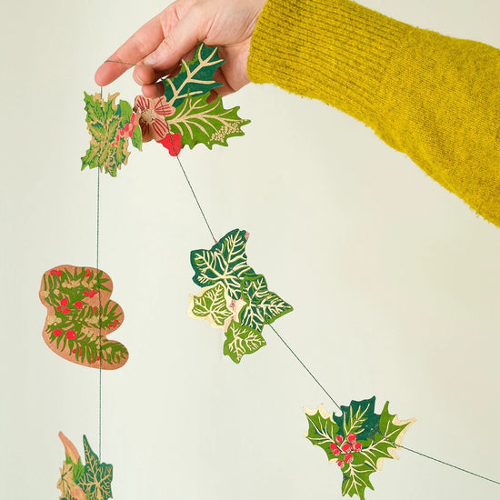 garland - recycled cotton paper - holly & ivy by east end press