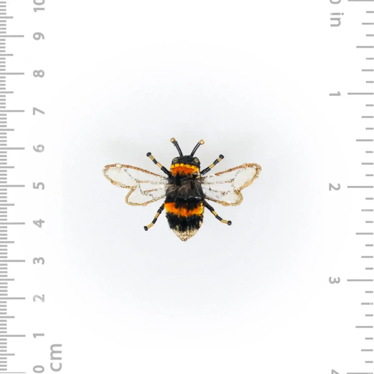 brooch pin - bumble bee by trovelore
