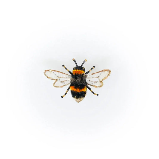 brooch pin - bumble bee by trovelore