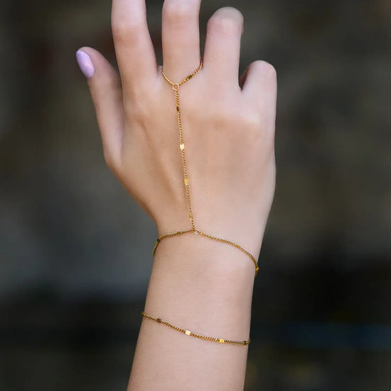 hand chain - indira - 18kgp by peter and june