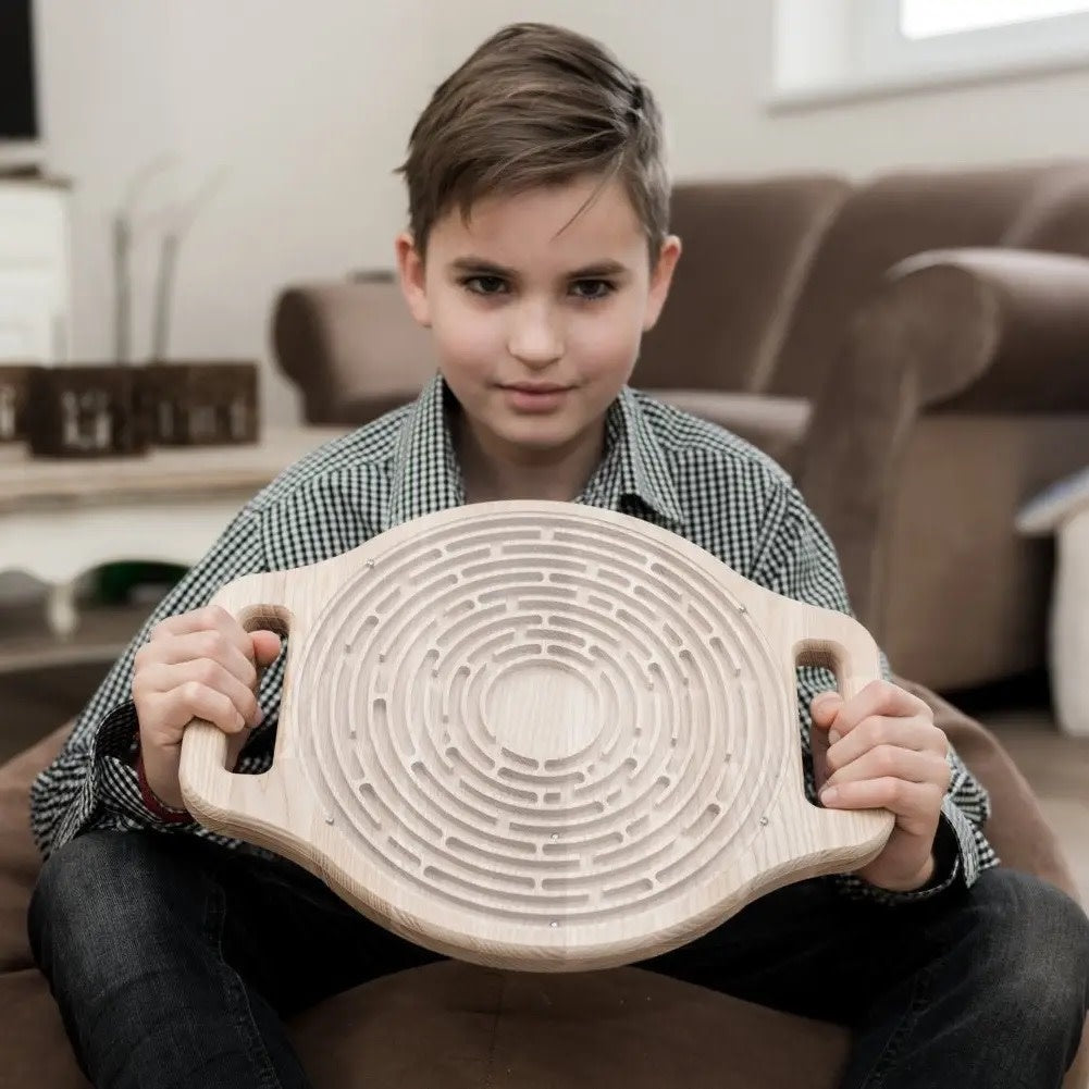toy - labyrinth activity board by promidesign