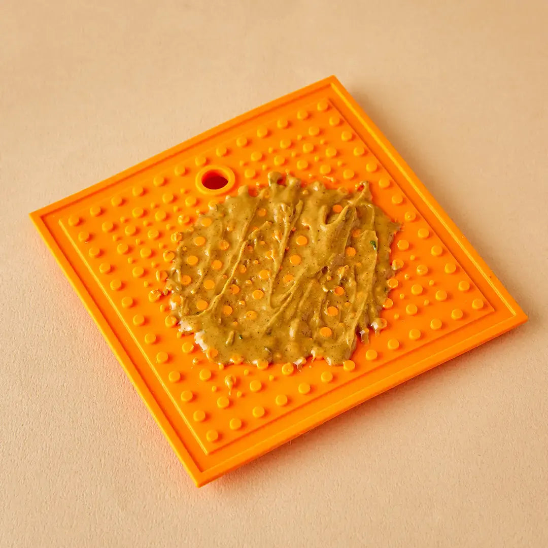 dog lick mat - suction cup - small by poochie butter