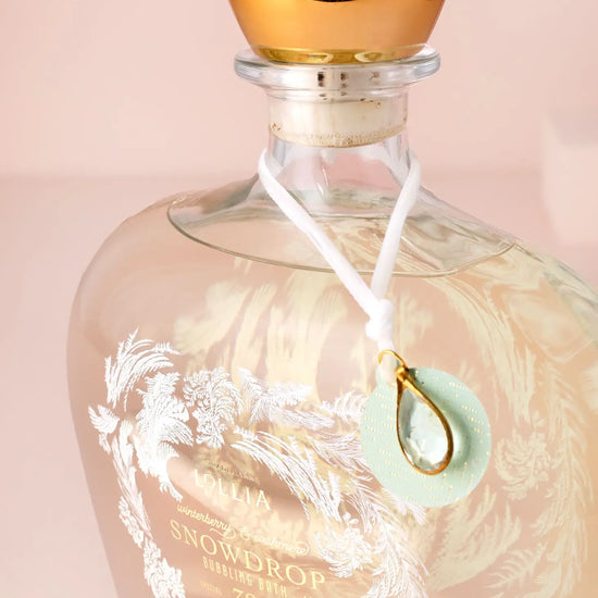 bubble bath - snowdrop by margot elena (tokyo milk/lollia/infinite she)