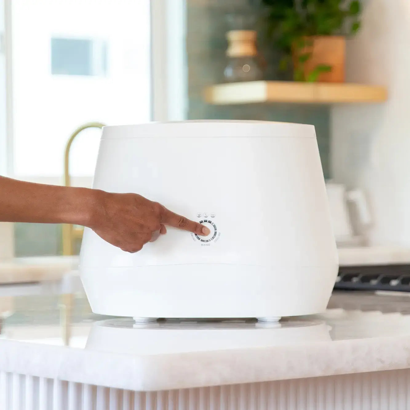 kitchen composter - lomi smart waste™ by lomi