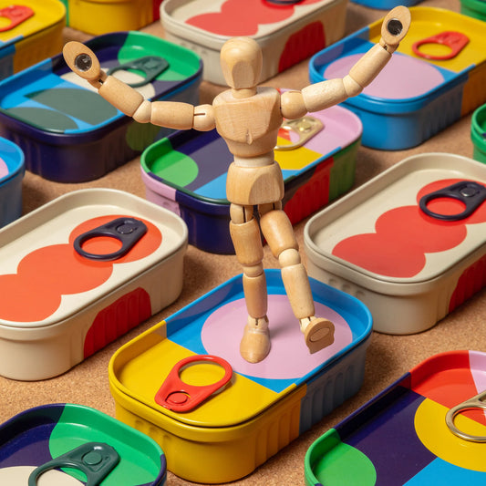 tinned goods - mini artist's model/mannequin - magnetic by block design
