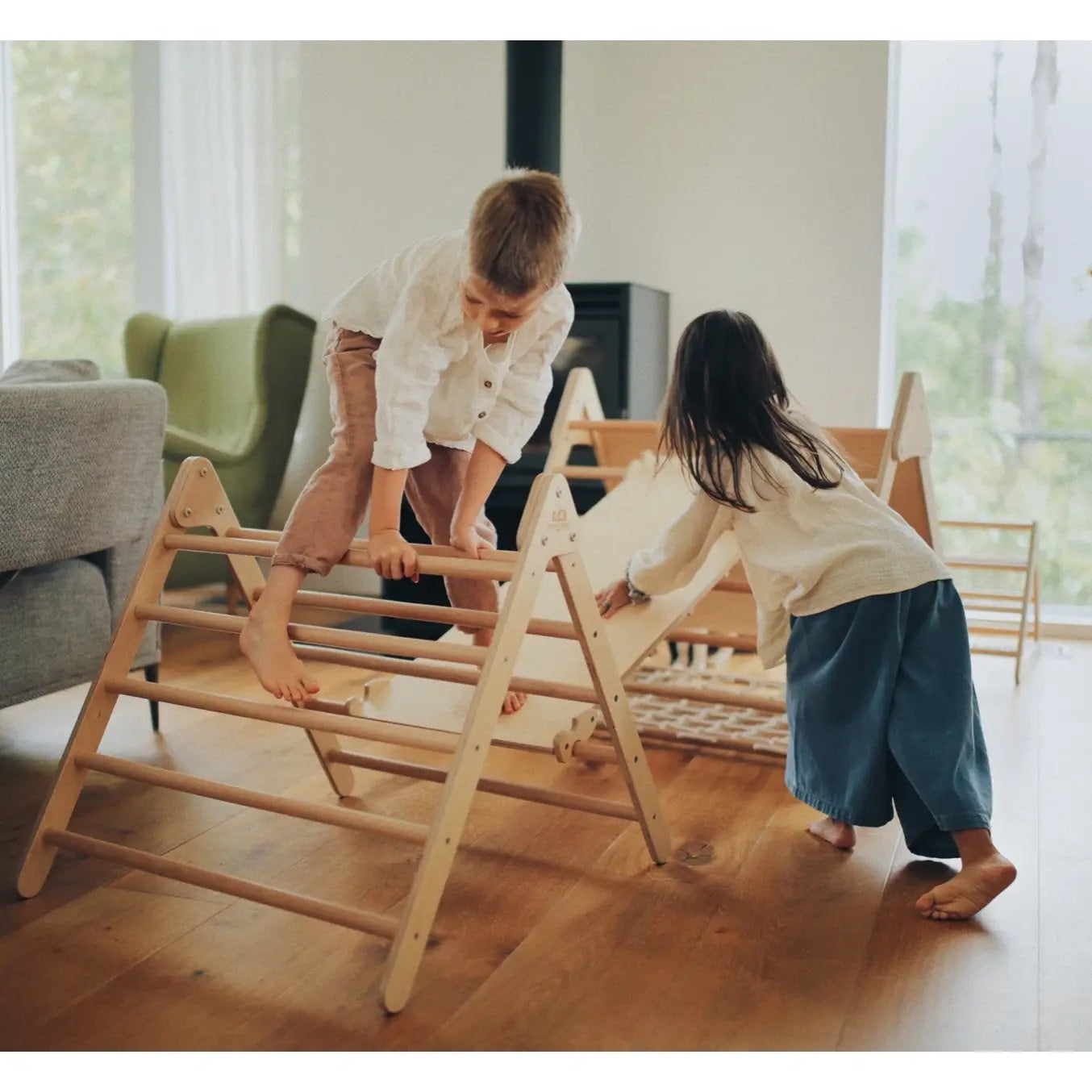 toy - climber triangle by kinderfeets