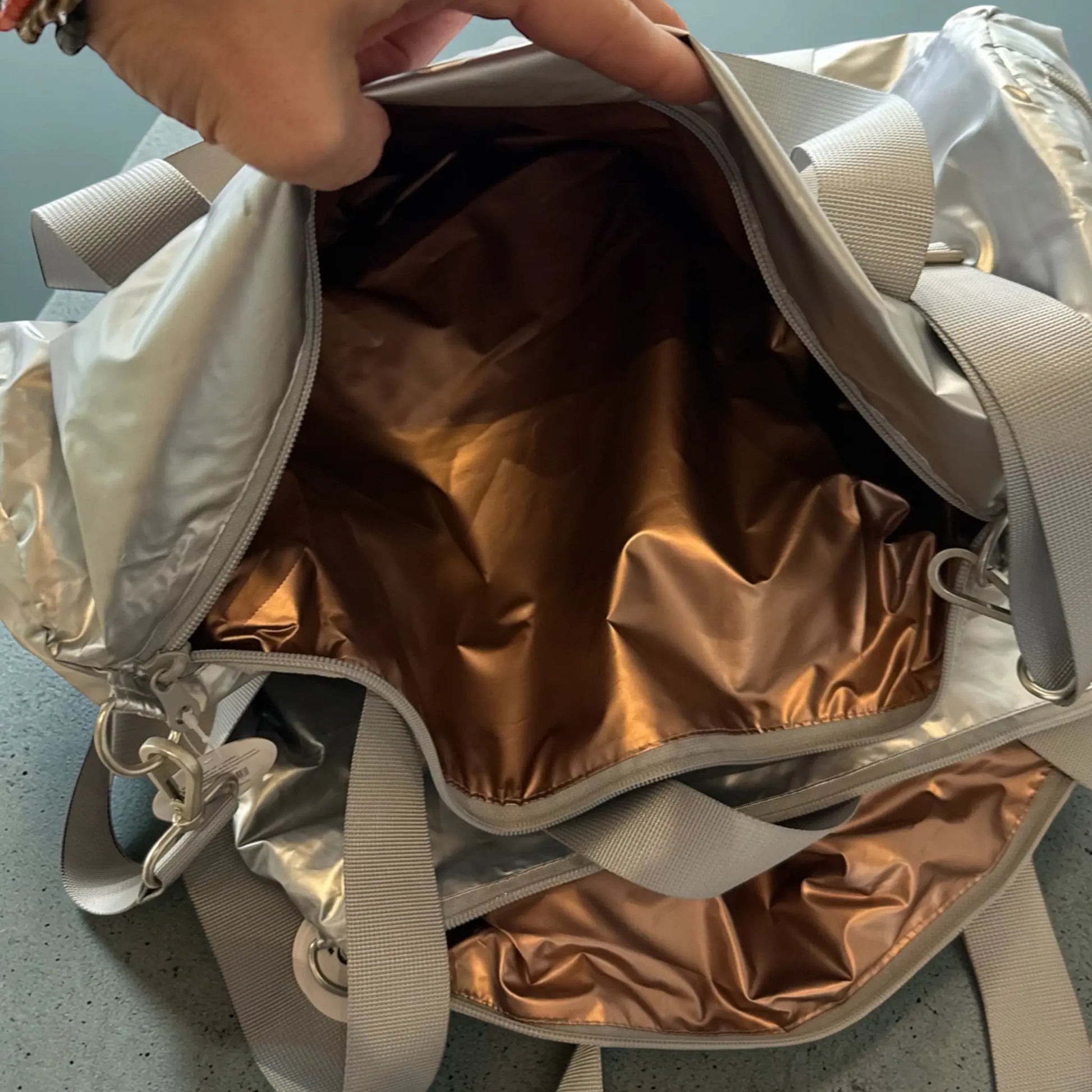 bag - weekender - silver metallic by loqi llc
