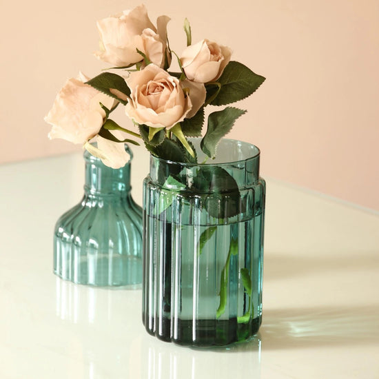 ribbed glass vase - metropolitan elegance by time concept inc.