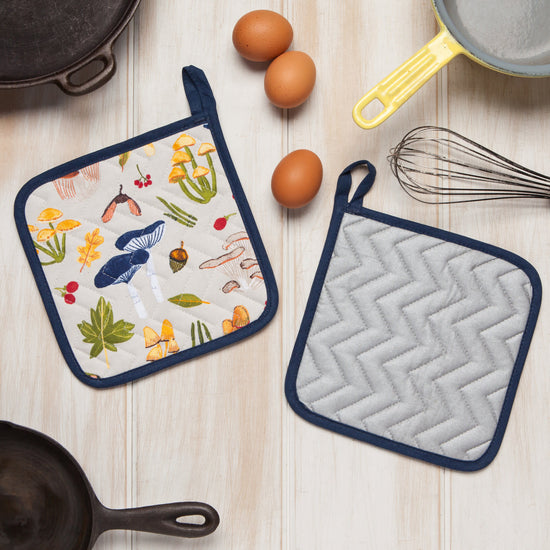 potholder - field mushrooms by now designs
