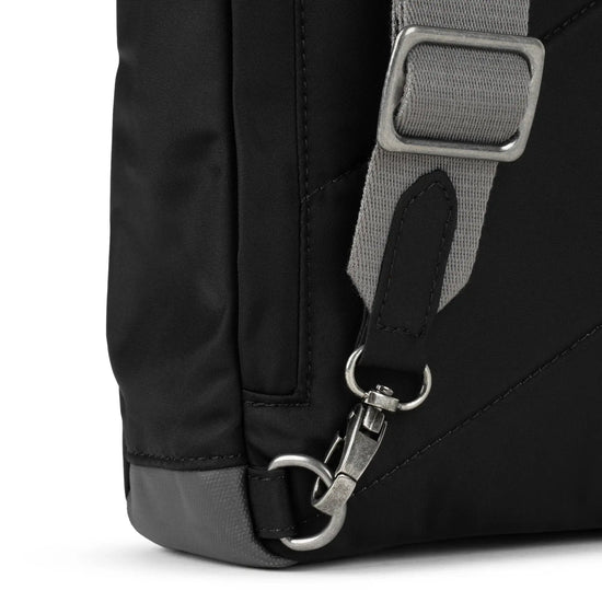 sling bag - "willesden" - nylon - xl by ori london