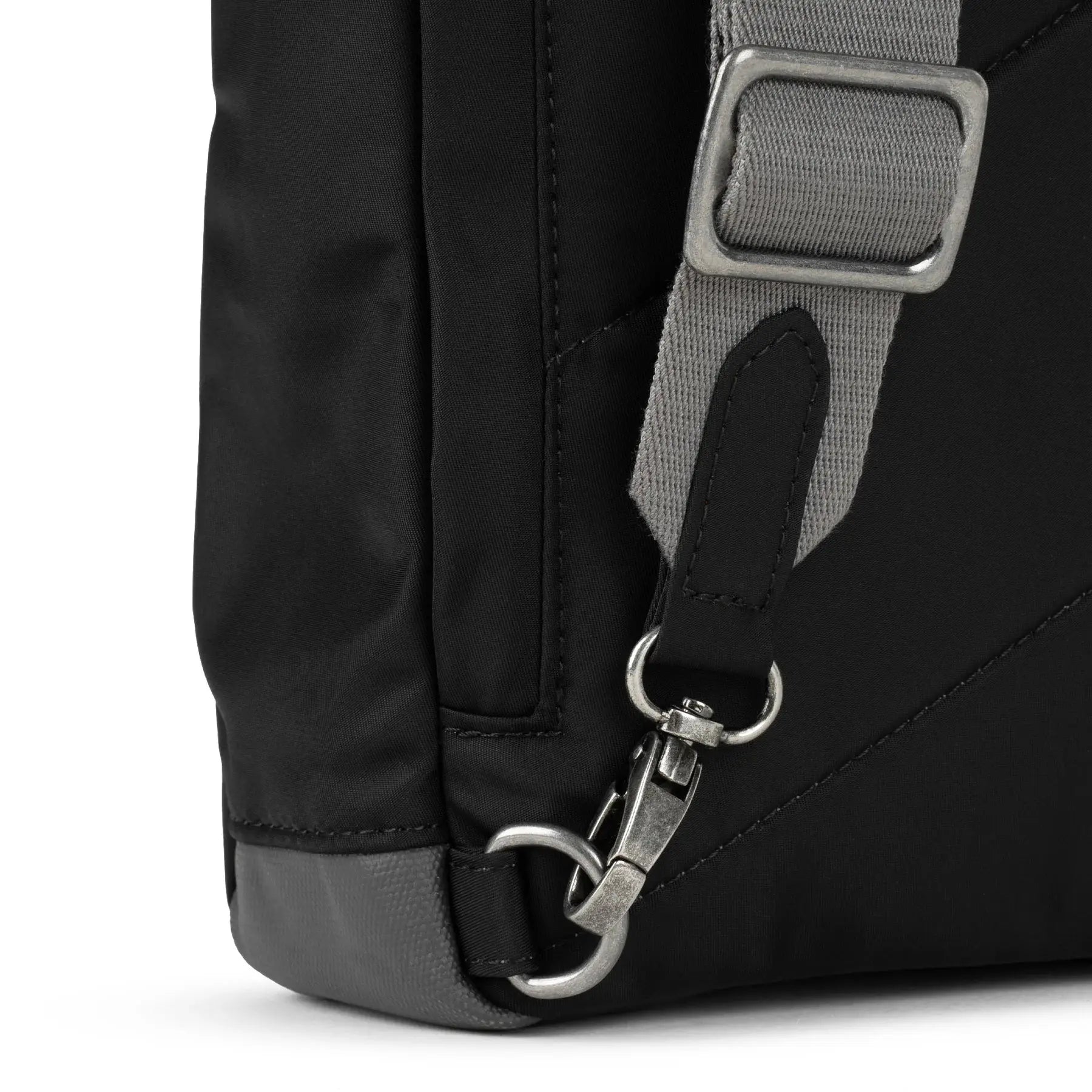 sling bag - "willesden" - nylon - xl by ori london