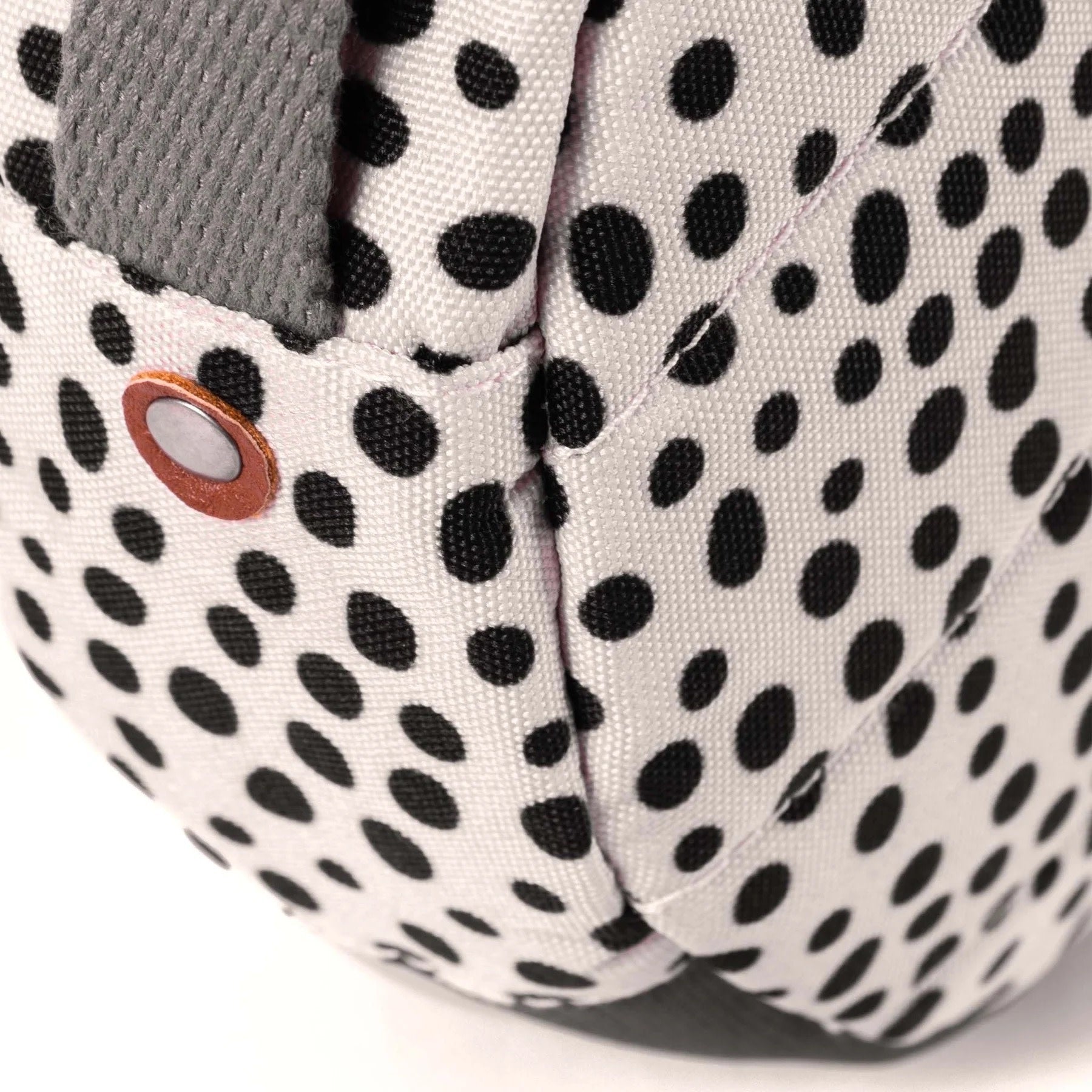 crossbody bag - "paddington" - dip dot by ori london