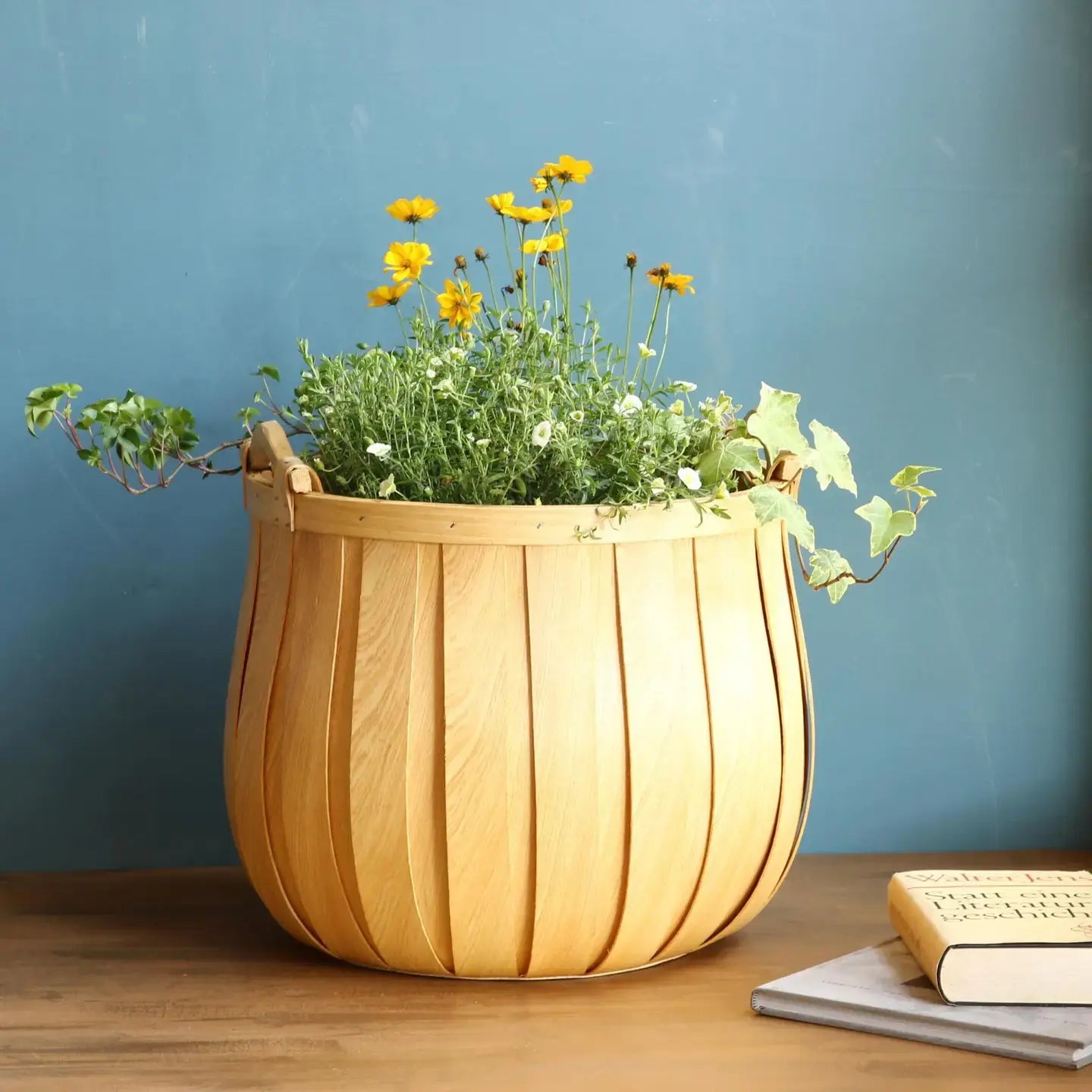 basket - "poire" cedar - round by time concept inc.