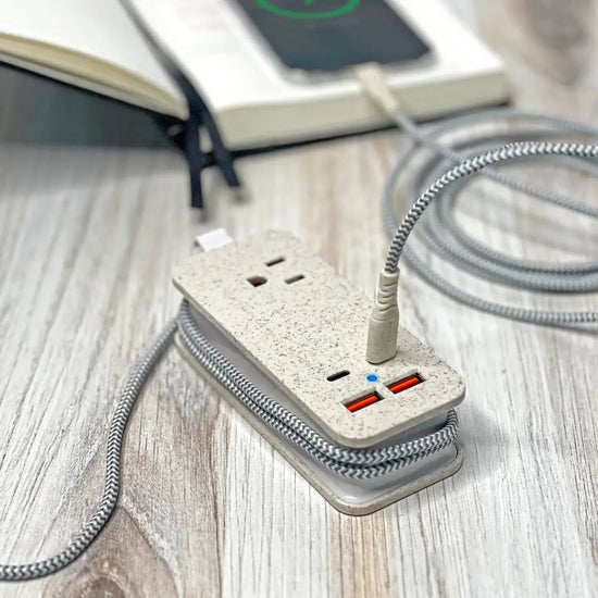 charger - power trip eco outlet - usb/usb-c - natural by tech candy (e-accessories)