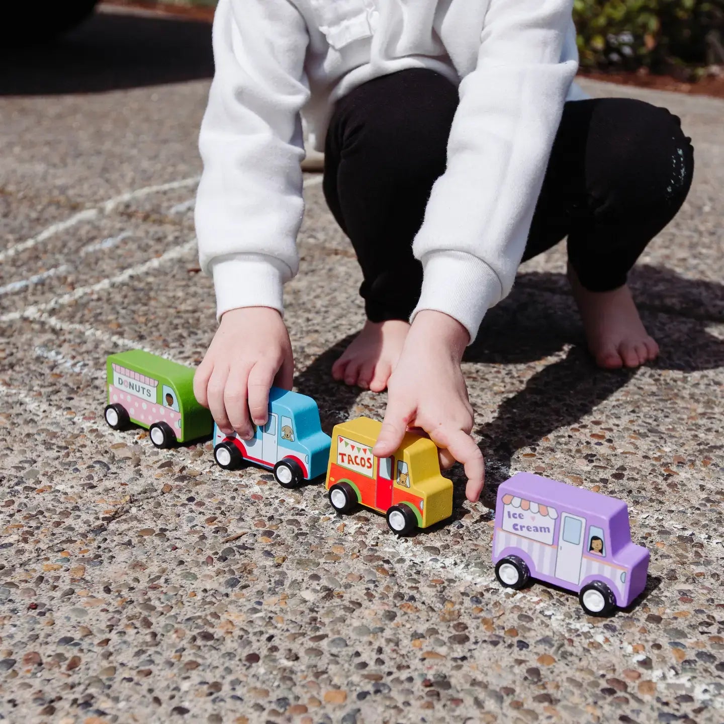 toy - pull back - food truck by jack rabbit creations