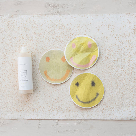 sponge cloth - cellulose - smiley face by creative co-op