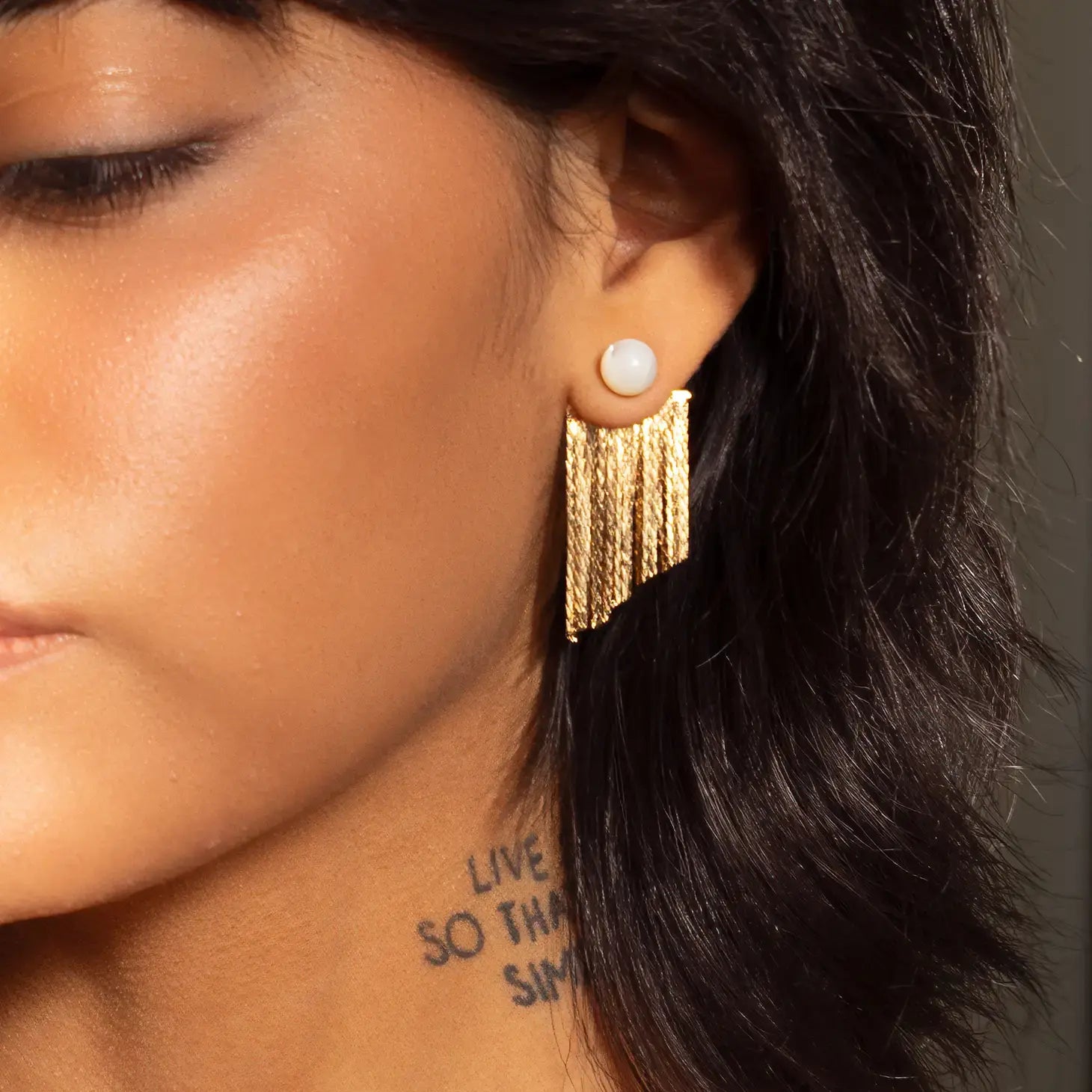 earrings - "rubell" layered - hematite - 18k gold plated by peter and june