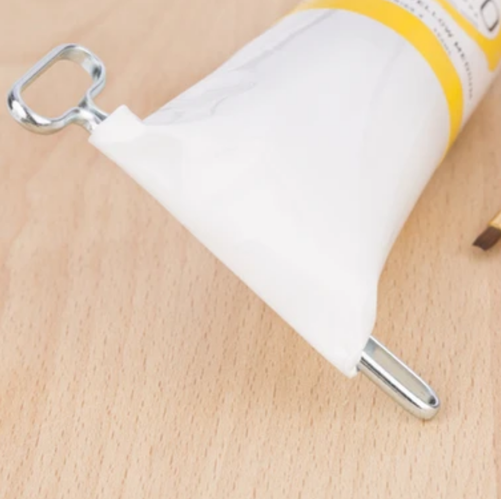 tube squeezer key set by kikkerland
