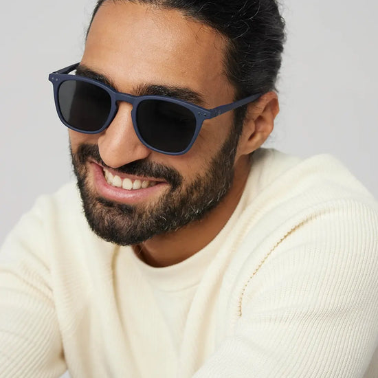sunglasses readers - #e trapezoid - tortoise by izipizi