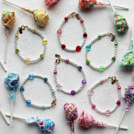 bracelet - gumball - smiley pearl by sofia ramsay